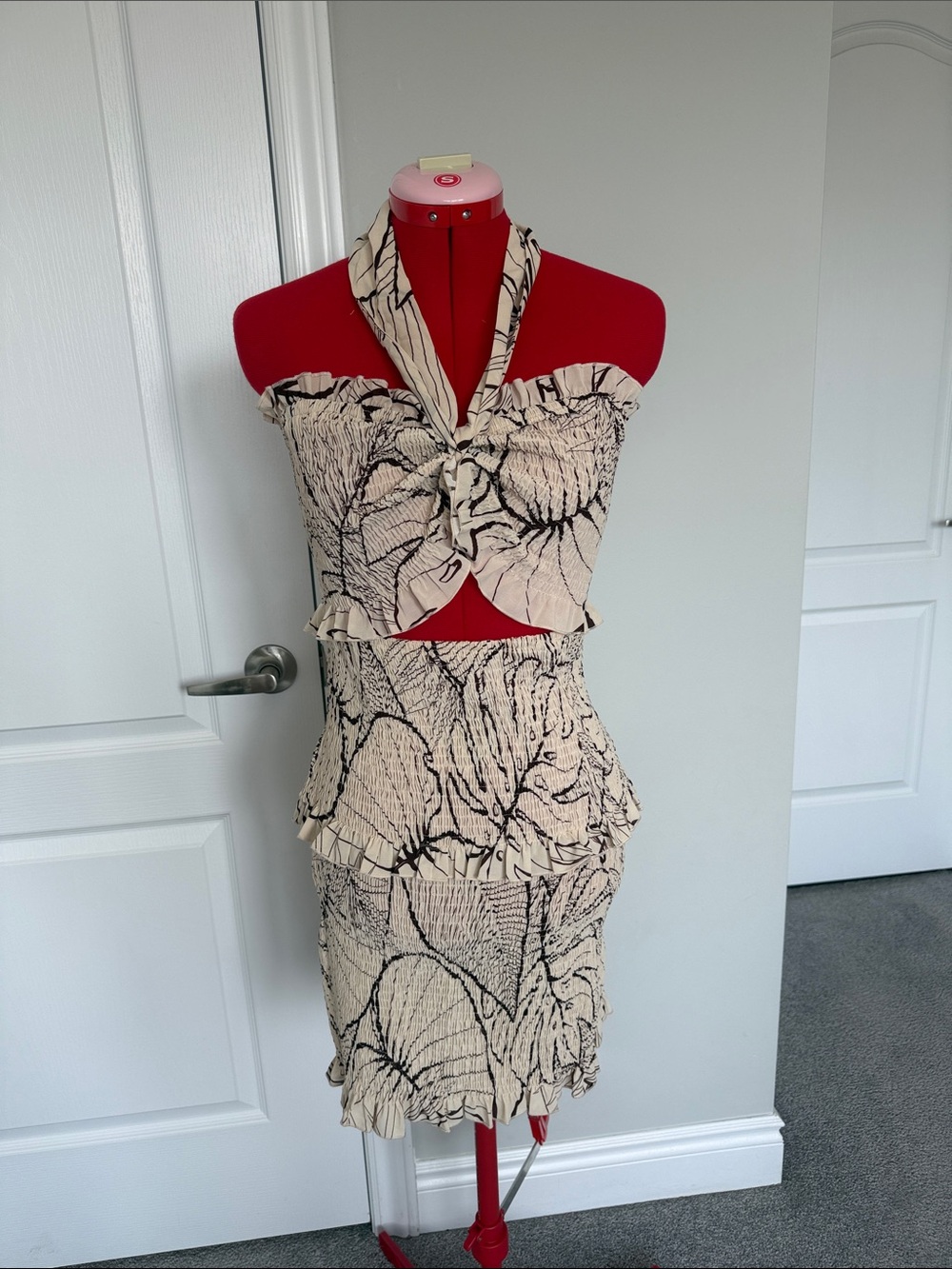 Beige Floral Print Halter Skirt Set
